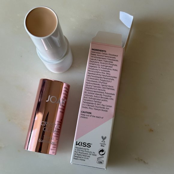 JOAH Crystal Glow Ivory Tinted Luminizer Stick - Picture 3 of 4